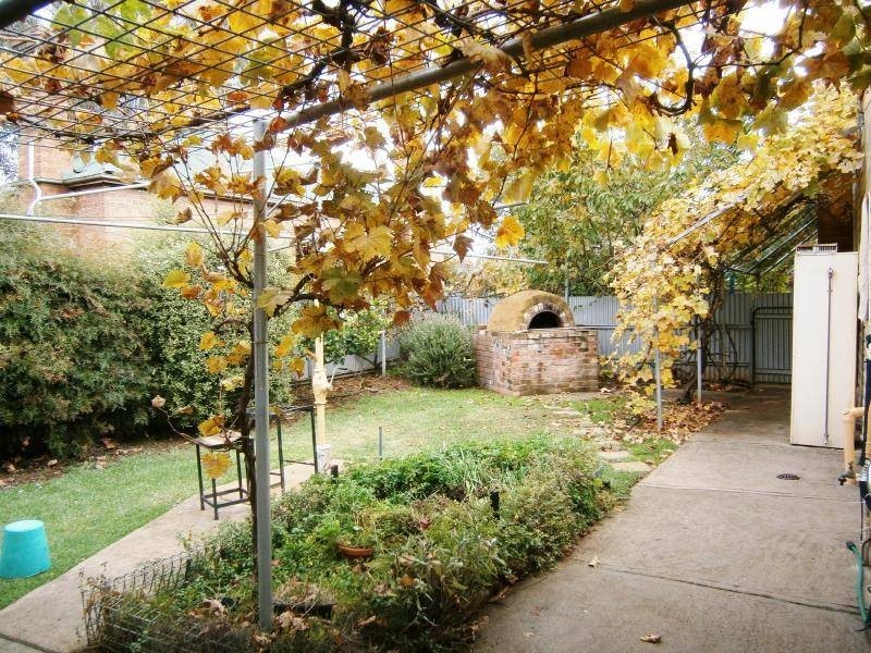 38 Florance Street, Cootamundra NSW 2590