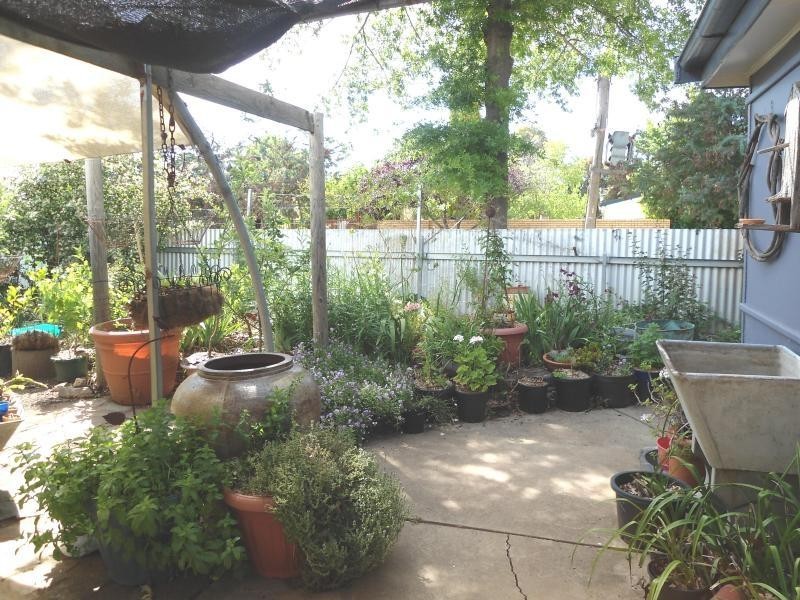35 Bapaume Street, Cootamundra NSW 2590