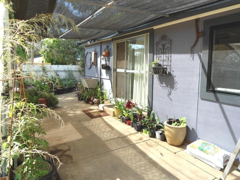 35 Bapaume Street, Cootamundra NSW 2590