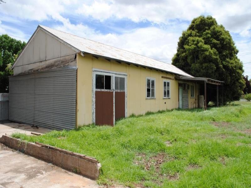 58 Hovell Street, Cootamundra NSW 2590