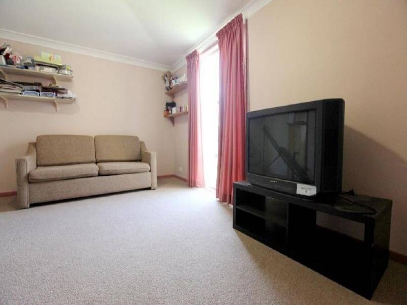 24 Sutton Street, Cootamundra NSW 2590