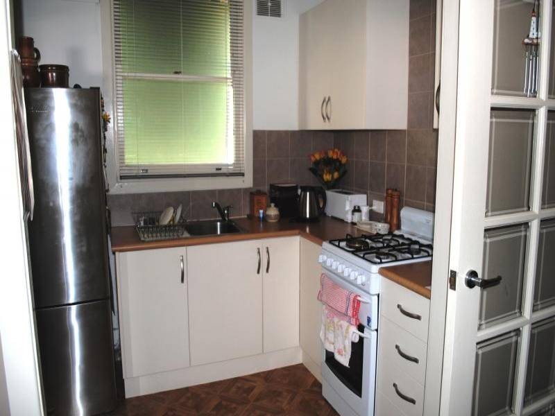 194 Thompson Street, Cootamundra NSW 2590