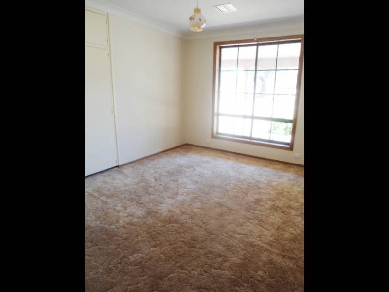 67 Rodeo Drive, Cootamundra NSW 2590