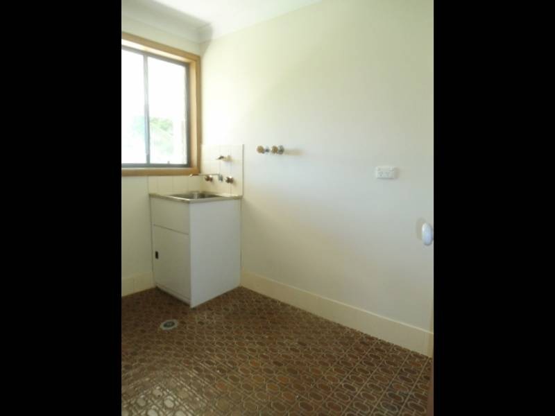 67 Rodeo Drive, Cootamundra NSW 2590