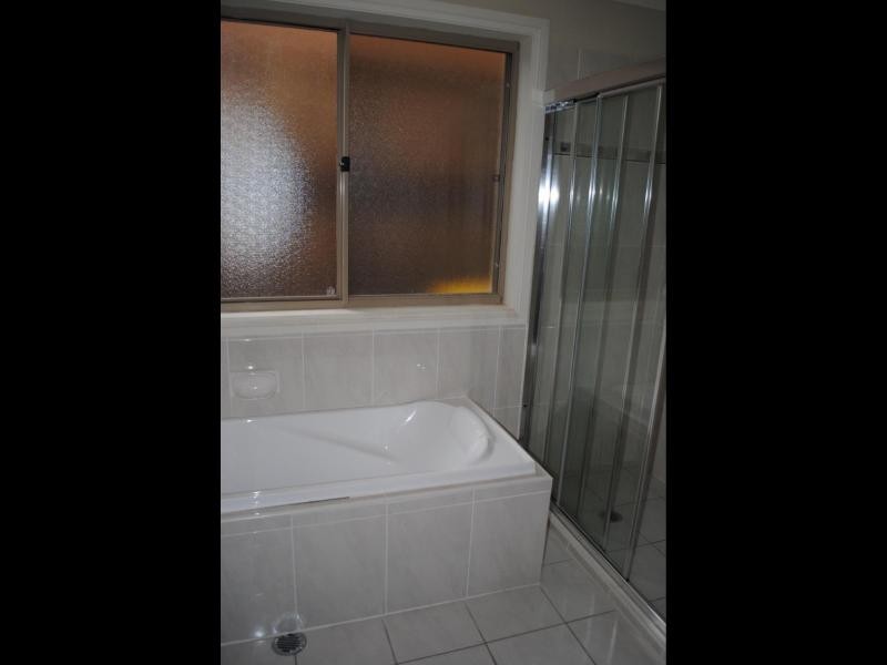 4 Bass Terrace, Cootamundra NSW 2590