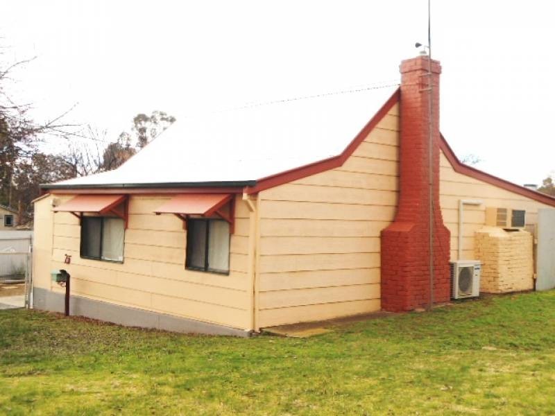 28 Iris Street, Murrumburrah NSW 2587