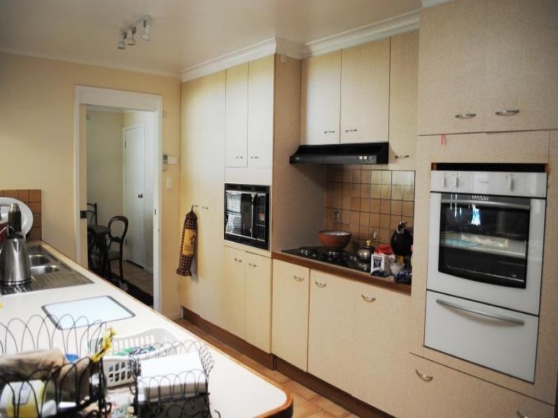 6 Allumba Place, Cootamundra NSW 2590