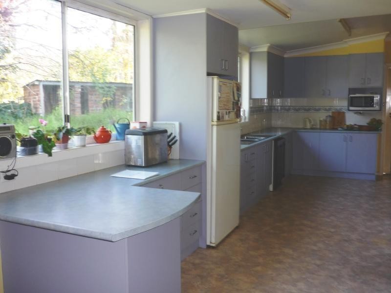 58 Back Brawlin Rd, Cootamundra NSW 2590