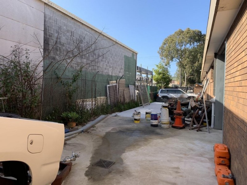 15/2-4 Clare-Mace Cres, Berkeley Vale NSW 2261