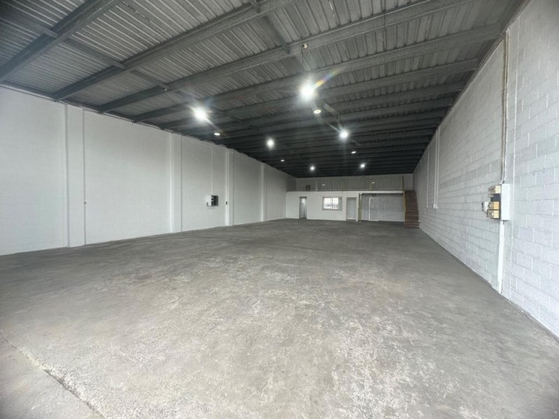 3/6 Bluegum Cl, Tuggerah NSW 2259