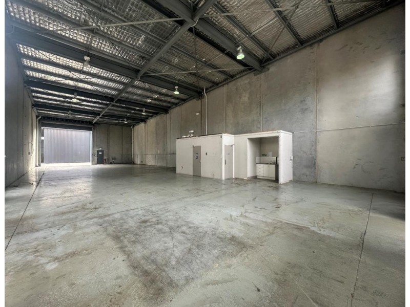 2/18 Nells Rd, West Gosford NSW 2250