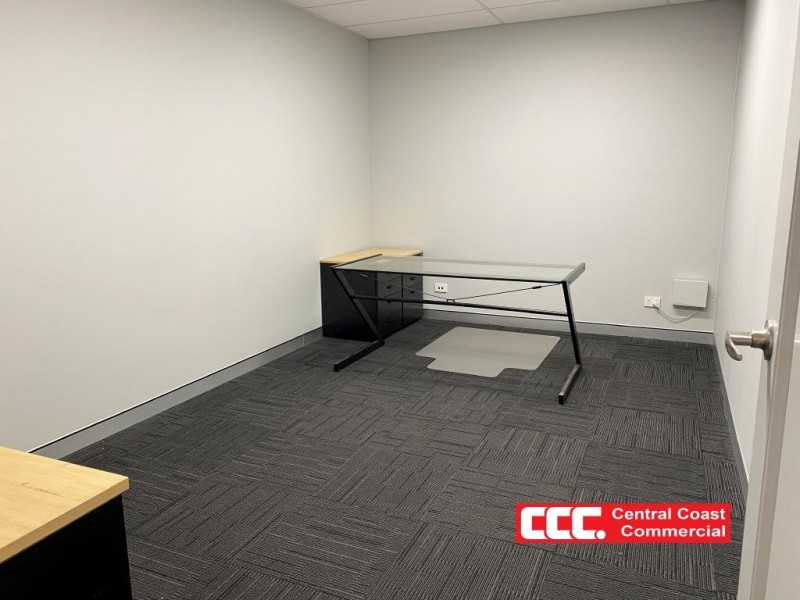 2b/3 Racecourse Road, West Gosford NSW 2250