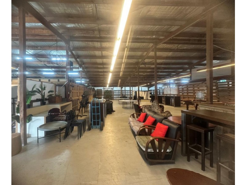 2 Burns Rd, Ourimbah NSW 2258