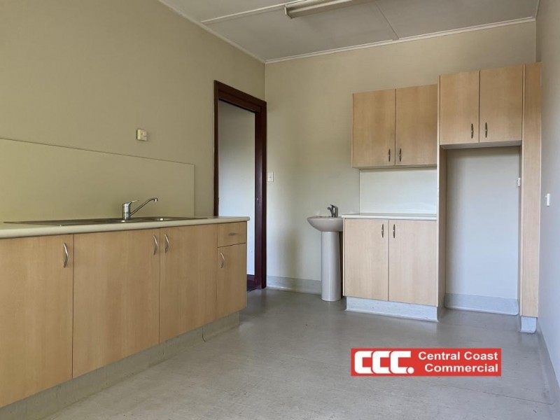 350 Mann St, Gosford NSW 2250