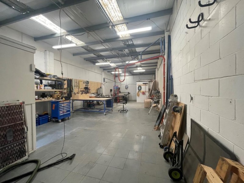 6/16 Grieve Rd, West Gosford NSW 2250