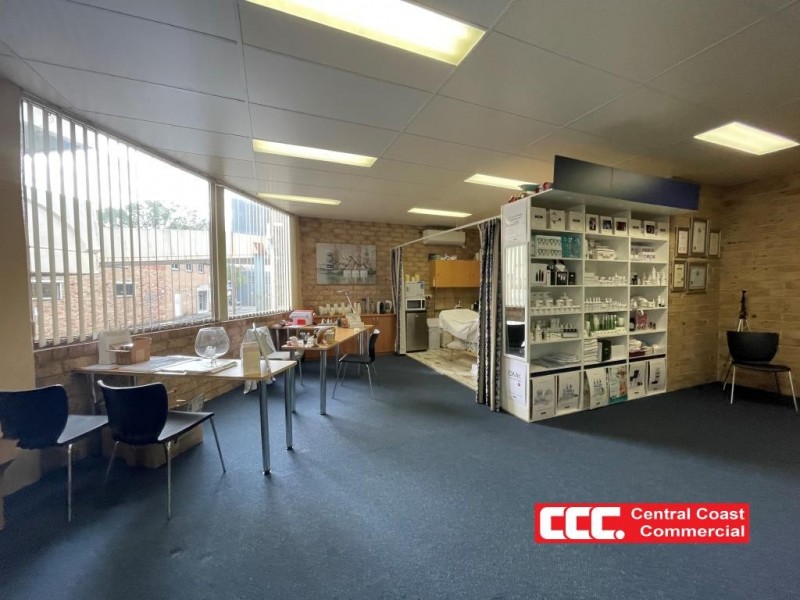 4/160 Mann St, Gosford NSW 2250