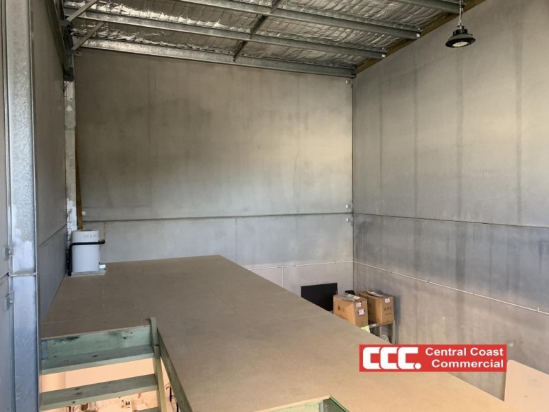 6/4 Dell Rd, West Gosford NSW 2250