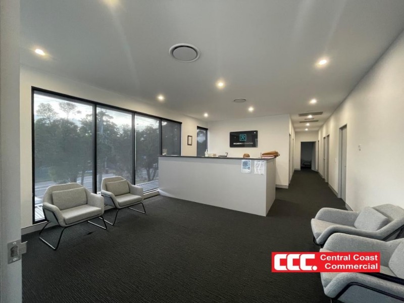 1/18 Barralong Rd, Erina NSW 2250