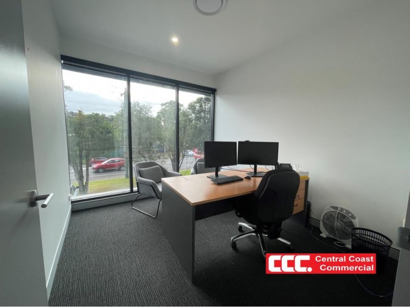 1/18 Barralong Rd, Erina NSW 2250