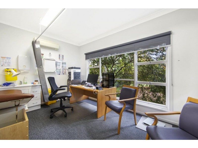 56-60 Karalta Rd, Erina NSW 2250