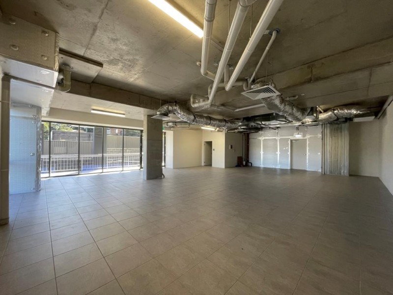 23-25 Young St, West Gosford NSW 2250