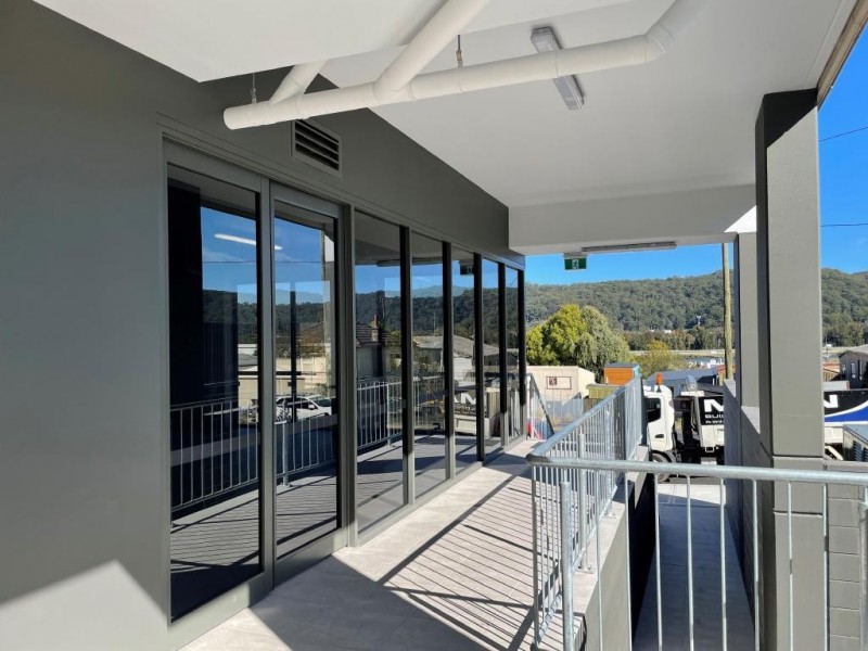 23-25 Young St, West Gosford NSW 2250
