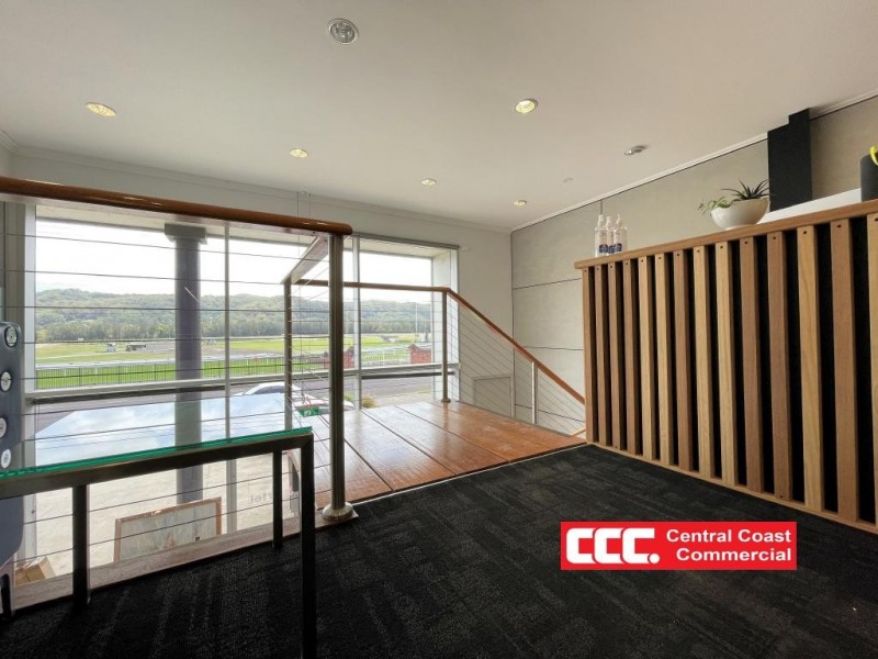 1/3a Racecourse Road, West Gosford NSW 2250