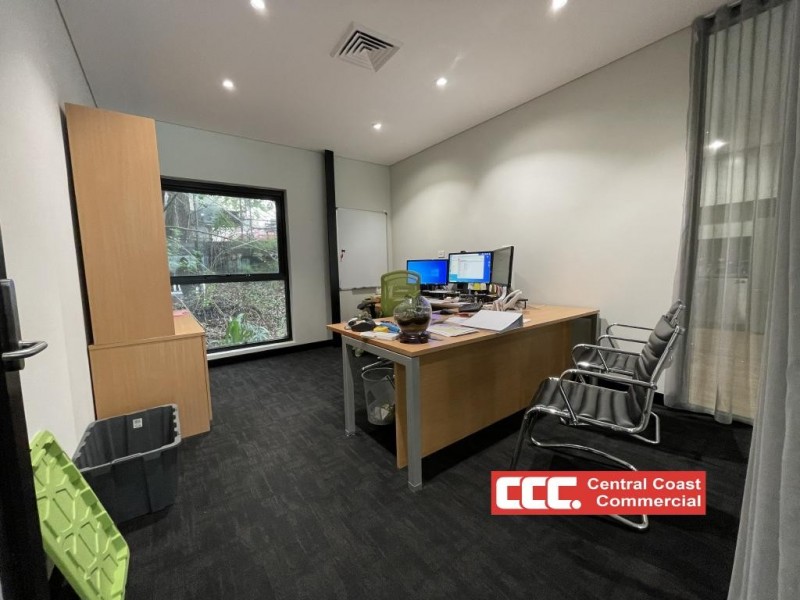 1/3a Racecourse Road, West Gosford NSW 2250