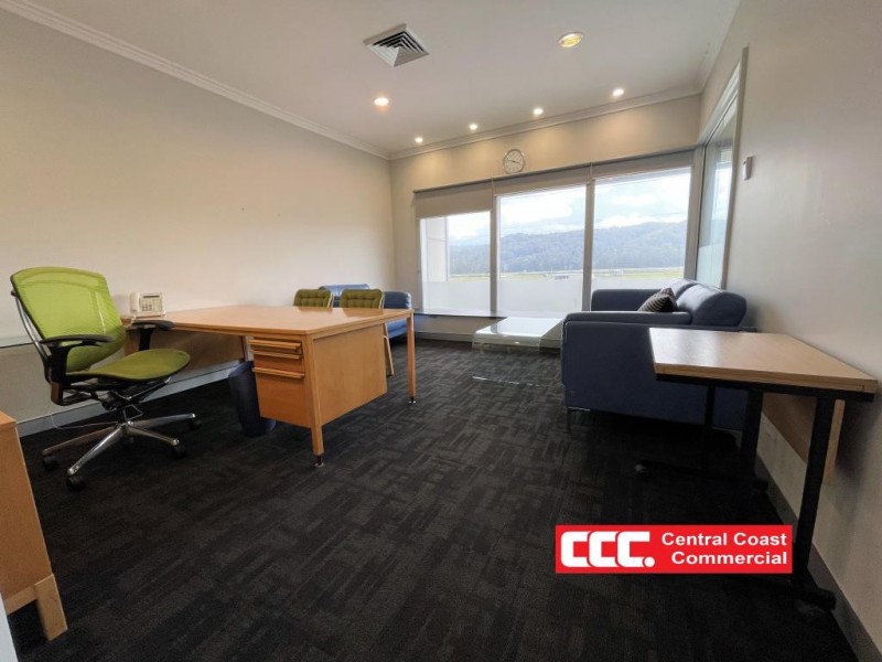 1/3a Racecourse Road, West Gosford NSW 2250
