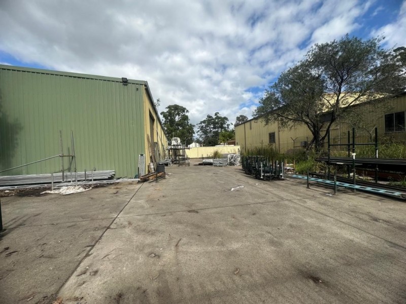 1A/2 Journeyman Cl, Berkeley Vale NSW 2261