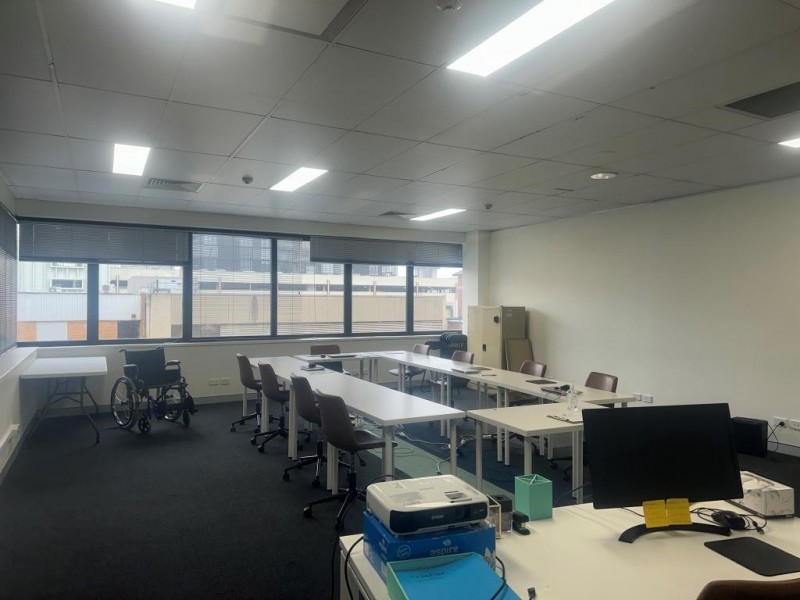 Suite 2/4 Watt St, Gosford NSW 2250