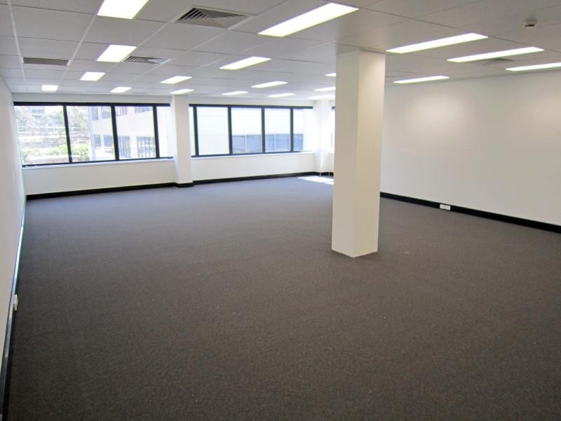 Suite 4, level 2/4 Watt Street, Gosford NSW 2250