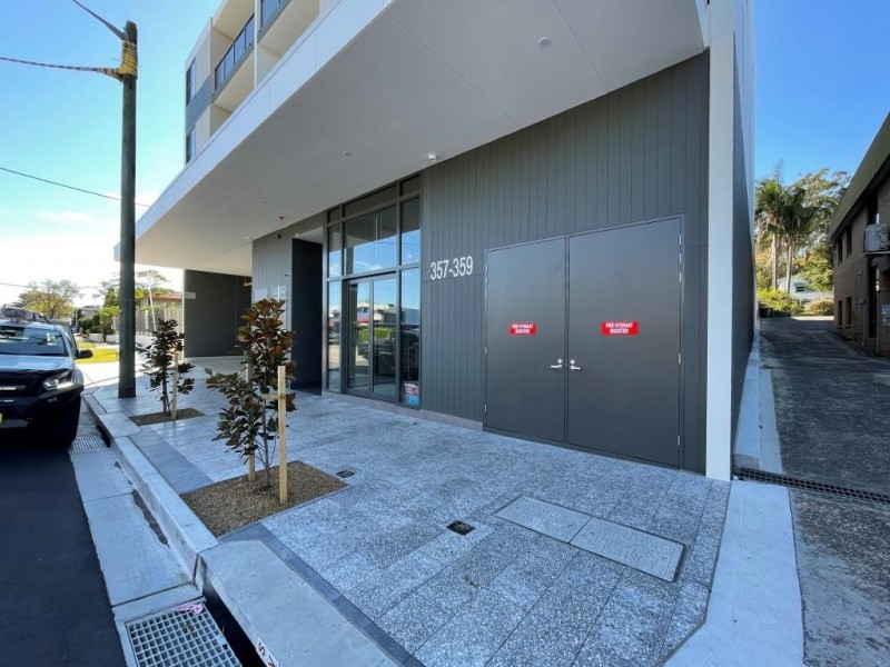 357-359 Mann St, North Gosford NSW 2250