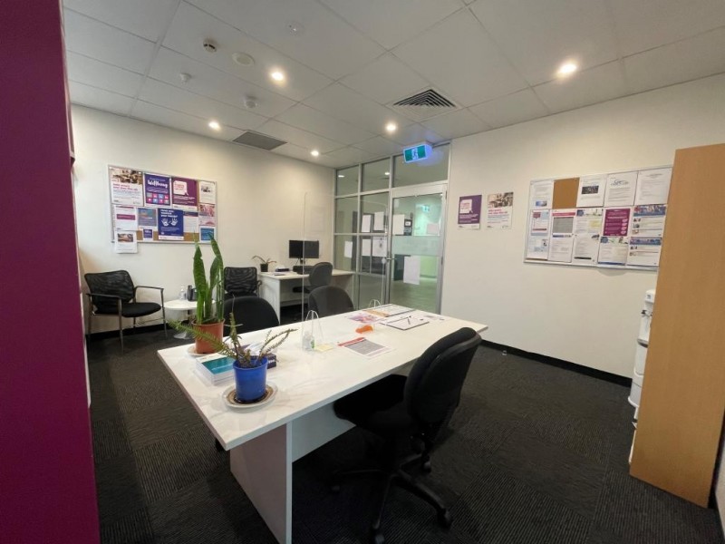 Suite 3/4 Watt St, Gosford NSW 2250