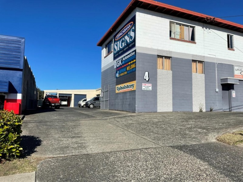 4/4 Grieve Road, West Gosford NSW 2250