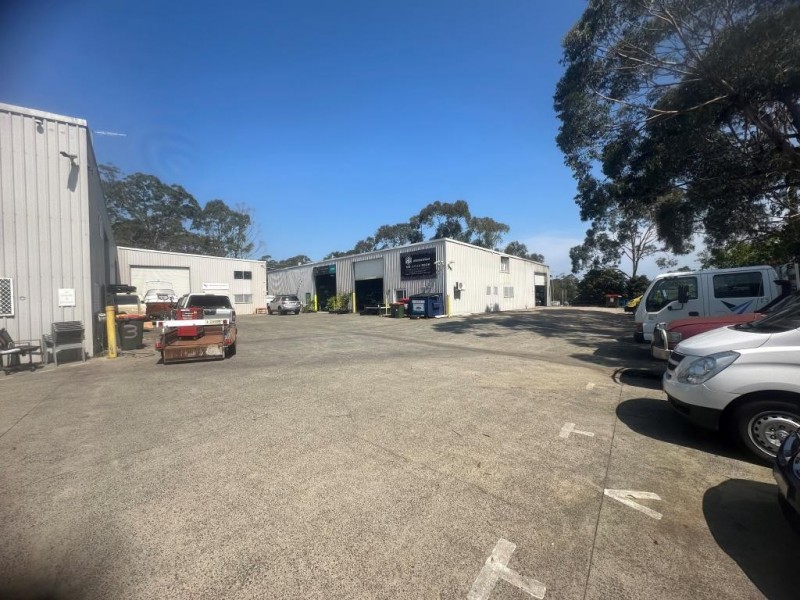 1B/6 Davids Cl, Somersby NSW 2250