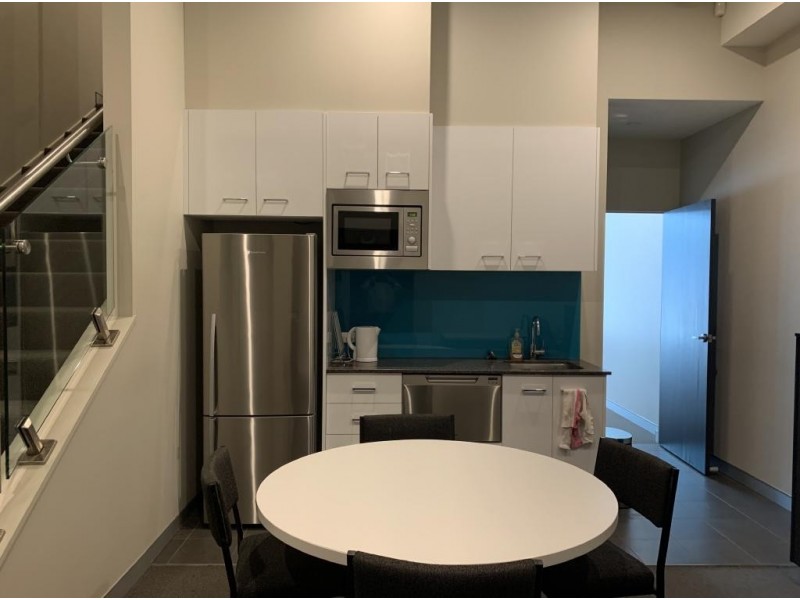 9/10 Enterprise Cl, West Gosford NSW 2250