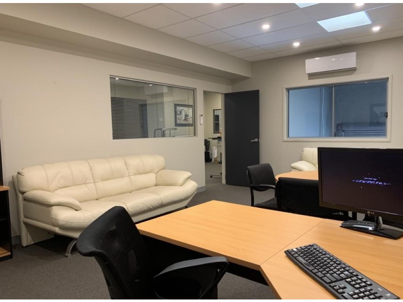 9/10 Enterprise Cl, West Gosford NSW 2250