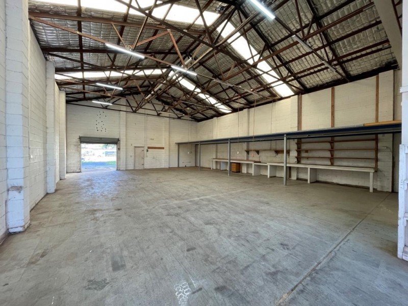 90 Showground Rd, North Gosford NSW 2250