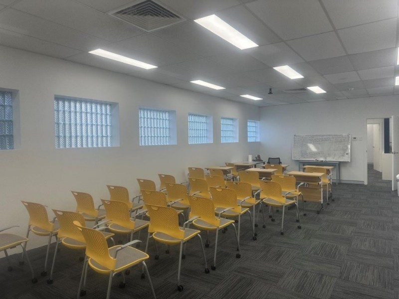 Lvl 1/5 Watt St, Gosford NSW 2250