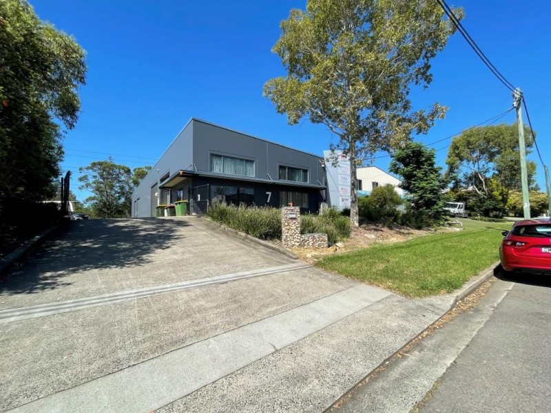 3/7 Joule Pl, Tuggerah NSW 2259