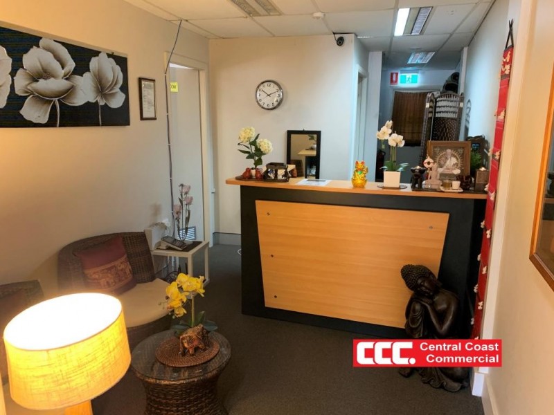 1/5 Baker Street, Gosford NSW 2250