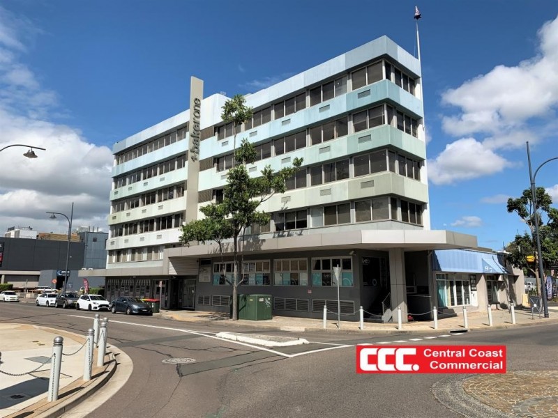 1/5 Baker Street, Gosford NSW 2250