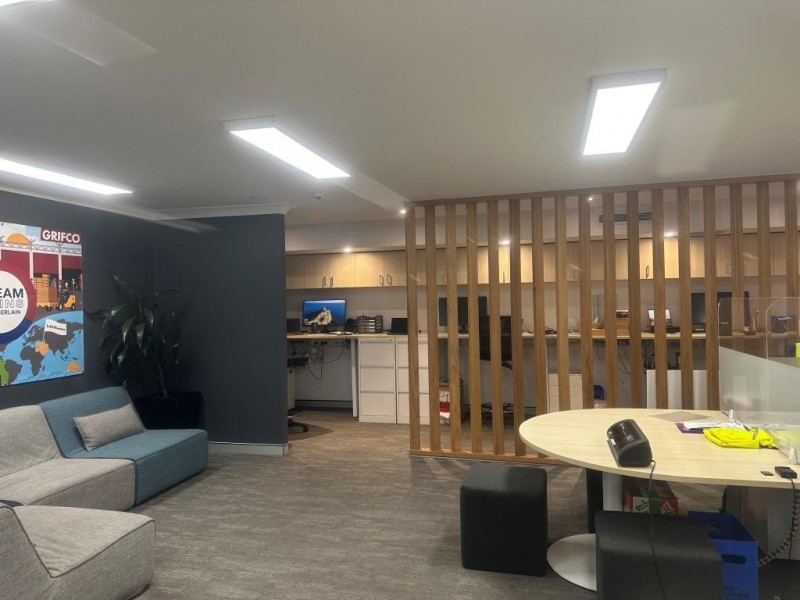 15 Dell Rd, West Gosford NSW 2250