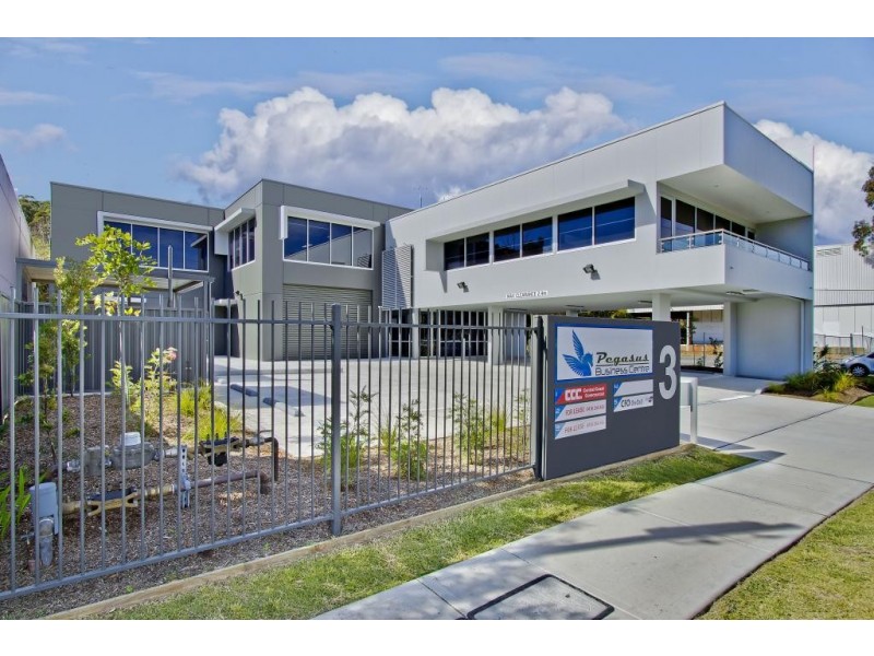 2b/3 Racecourse Road, West Gosford NSW 2250