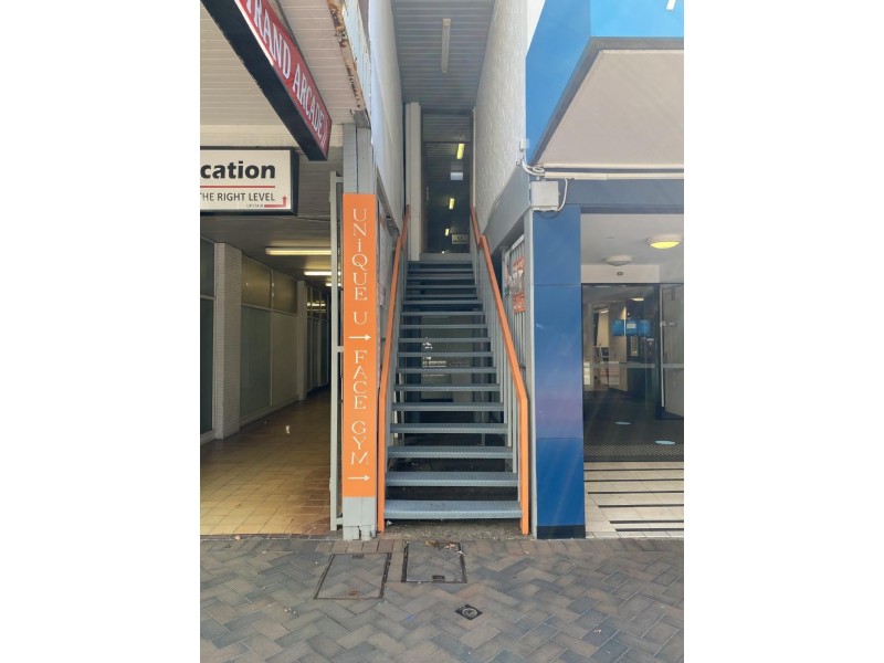 2/160 Mann St, Gosford NSW 2250