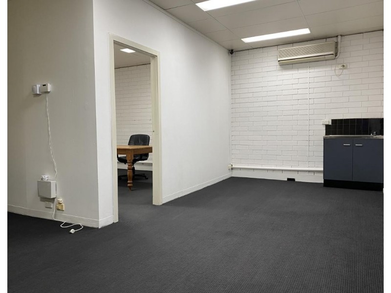 2/160 Mann St, Gosford NSW 2250