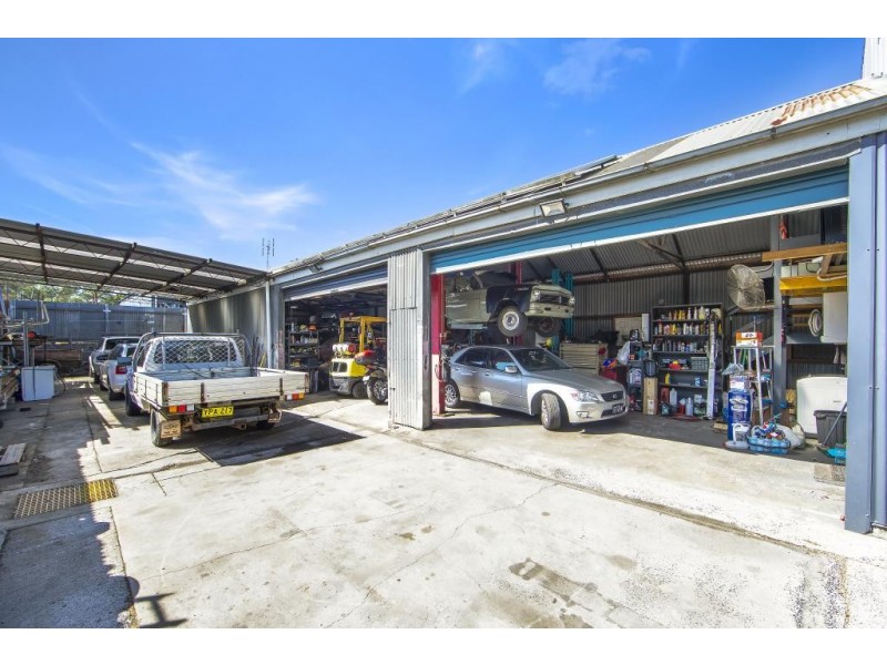 22 Birru Rd, Gosford NSW 2250