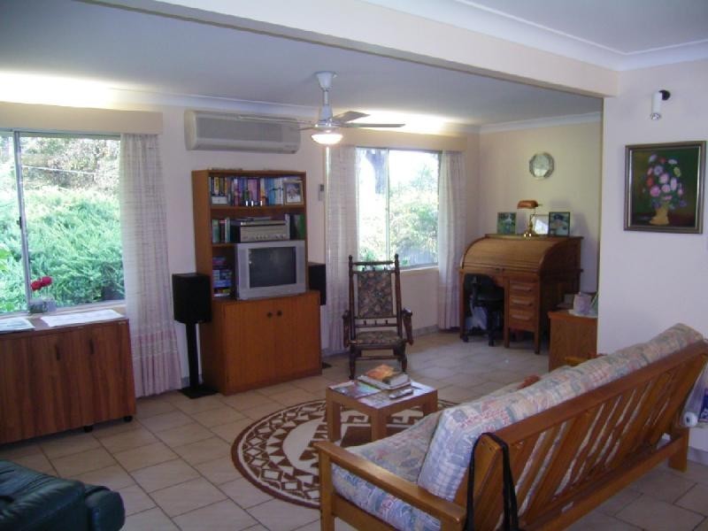 Central Mangrove NSW 2250