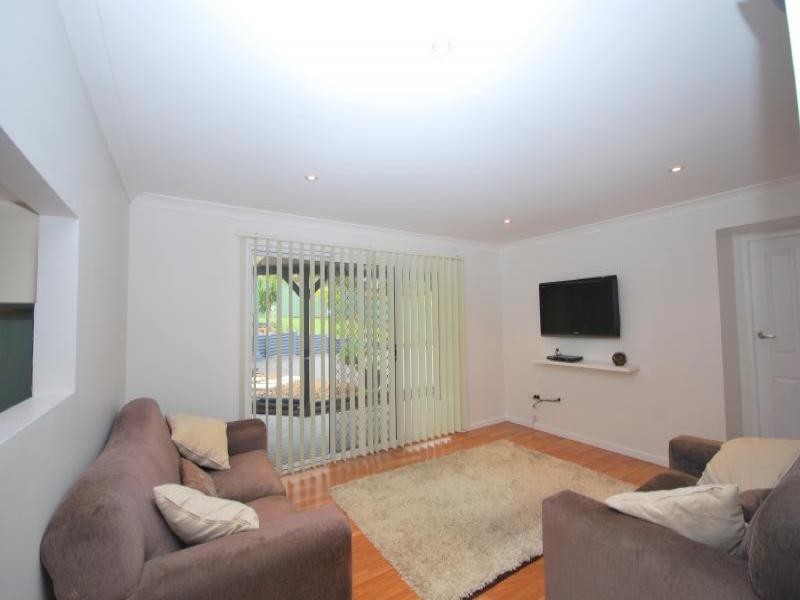 12 Barree Close, Narara NSW 2250